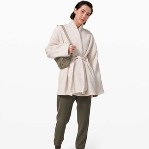 Lululemon Serene Travels Wrap coat light ivory